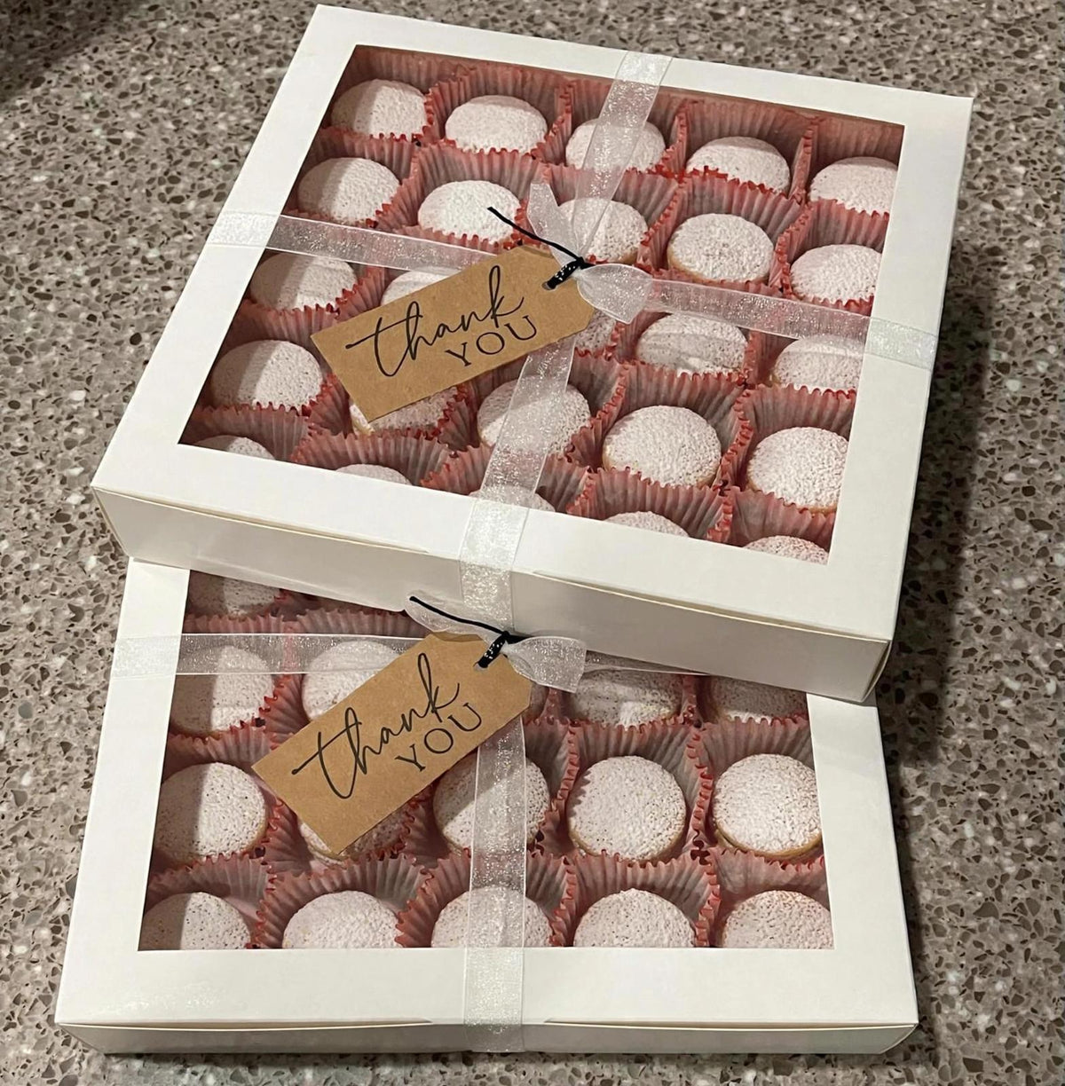 50 Alfajores Box - Banquete Dulce
